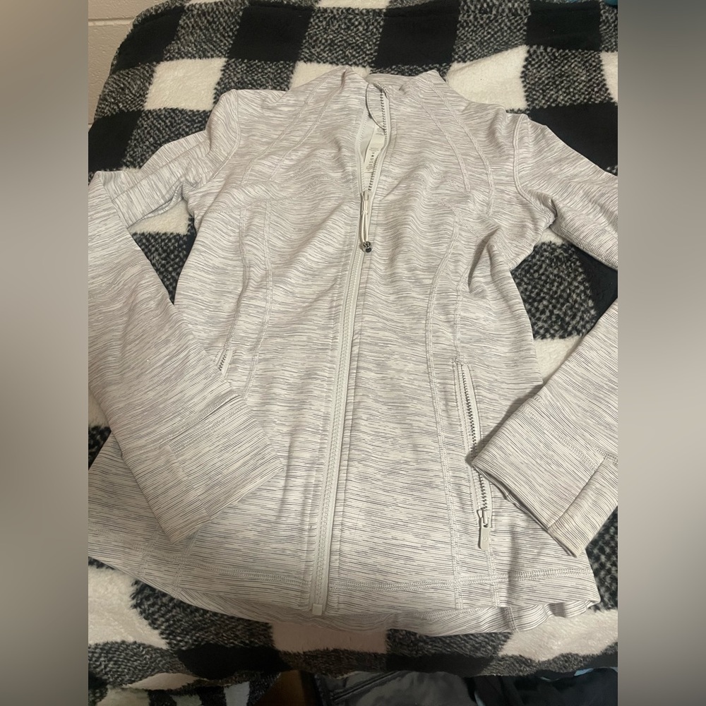 LULULEMON Define Jacket | Sz 6 | Wee are from space